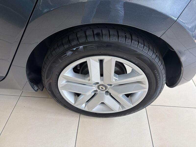 Renault Clio Hybrid E-Tech 140 CV 5 porte Business