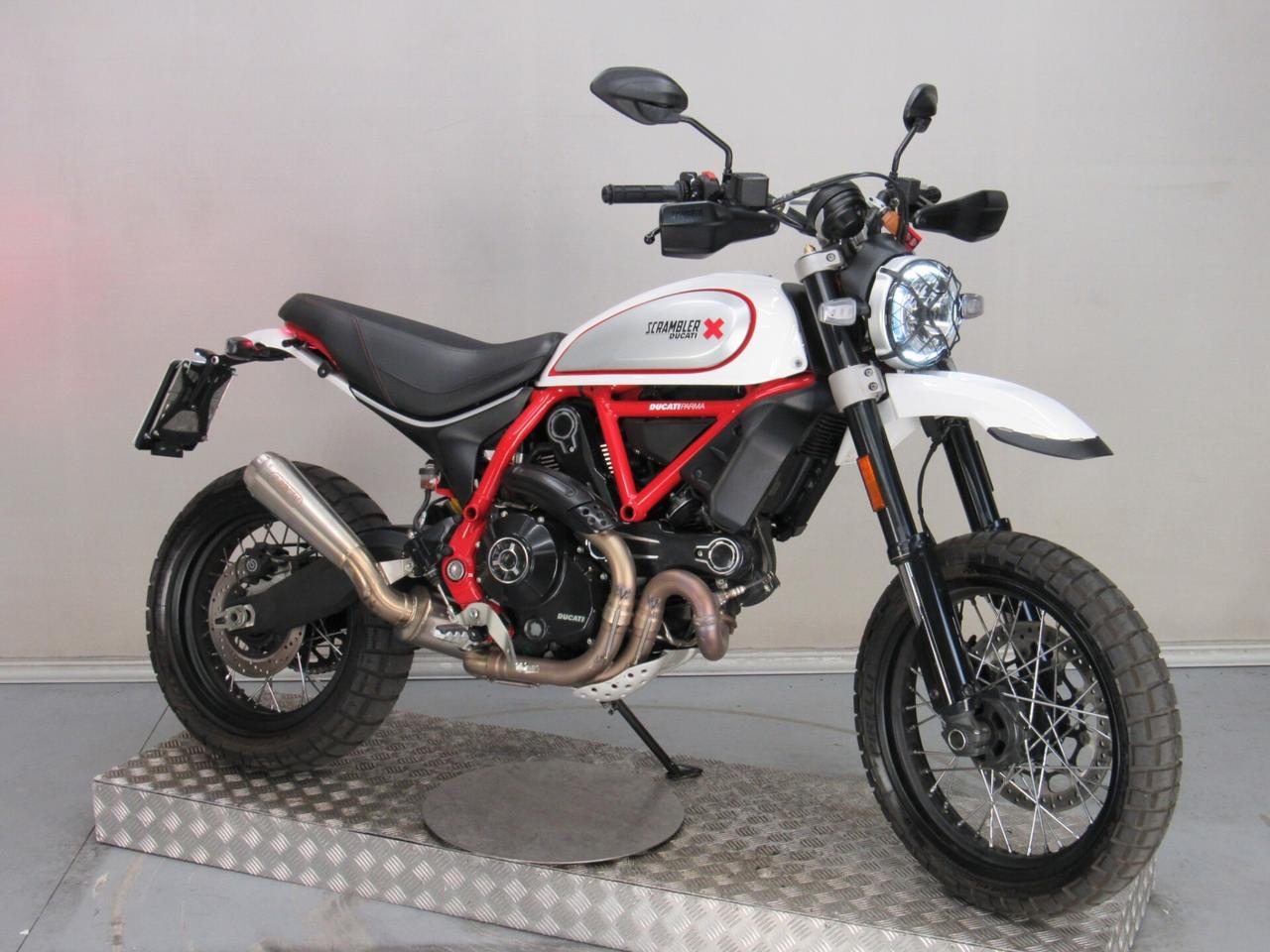 Ducati Scrambler 800 DESERT SLED