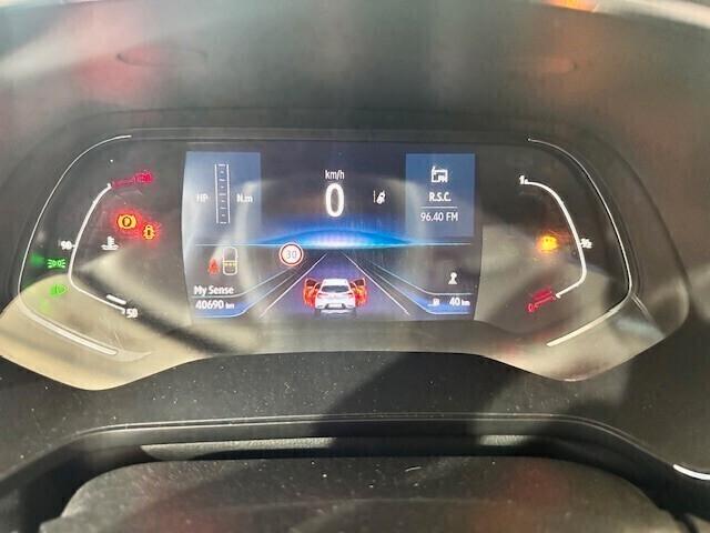 Renault Captur Mild Hybrid 140 CV Intens