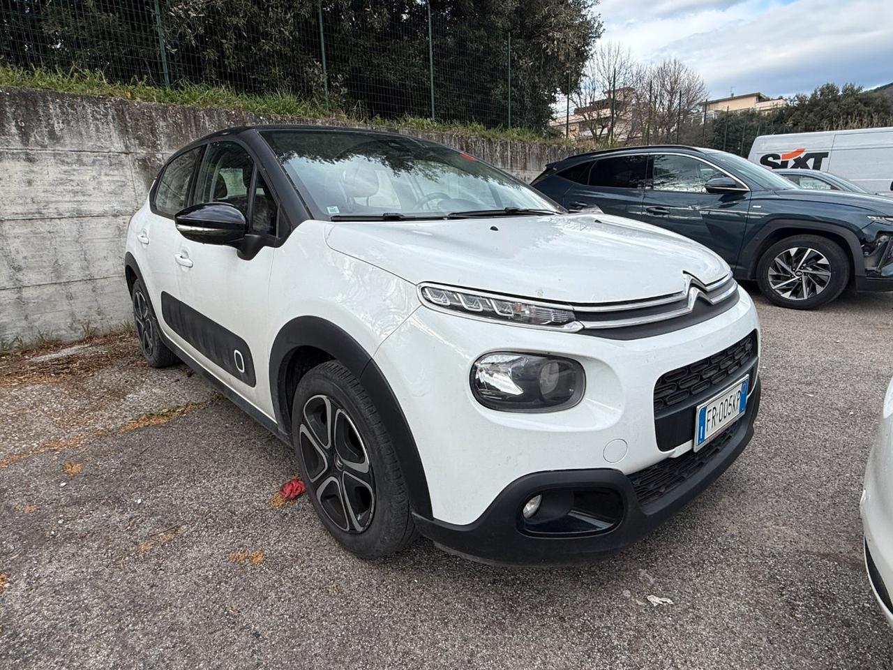 Citroen C3 1.2 puretech Shine s&s 83cv neopatentati my18