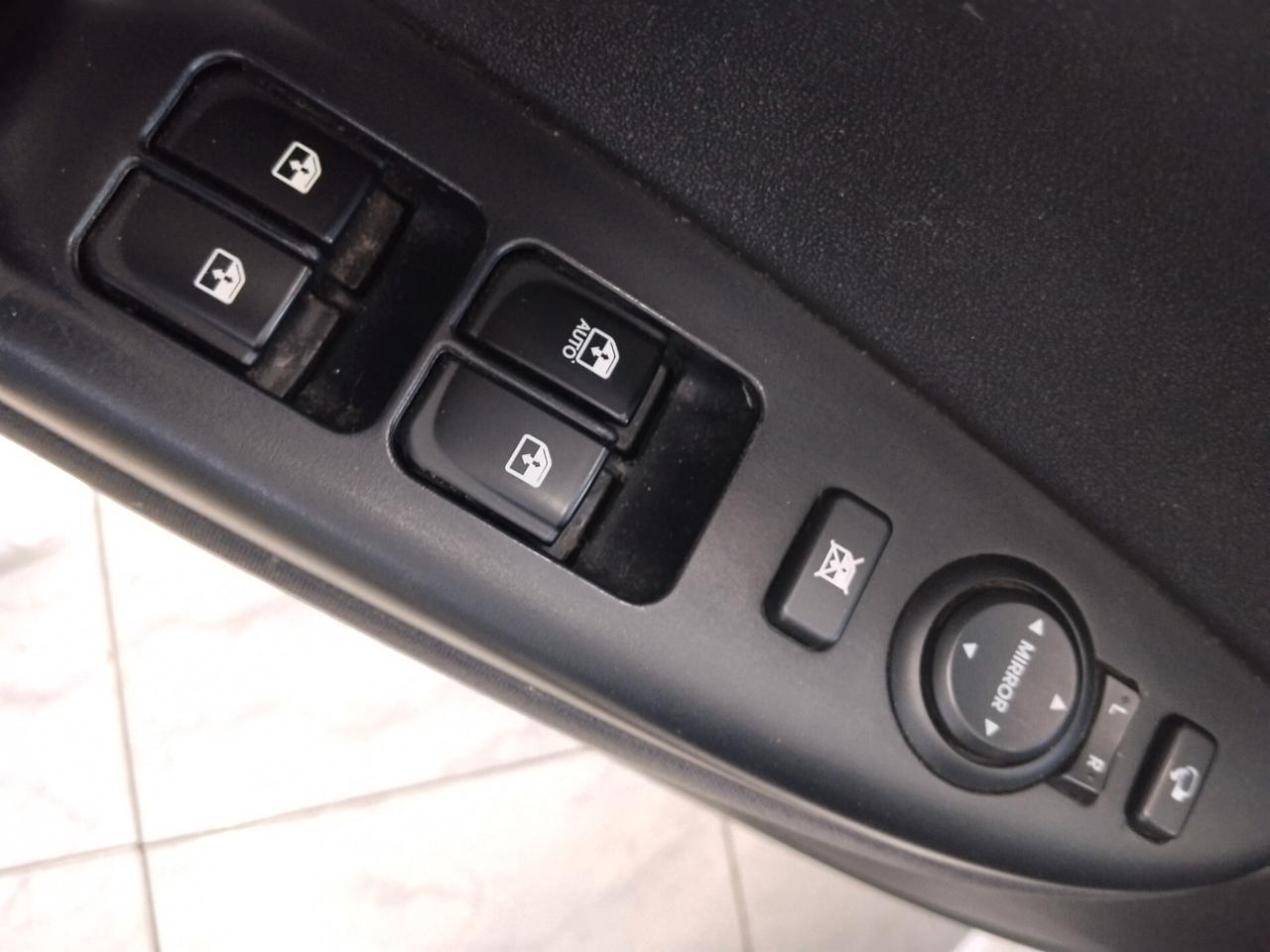 Hyundai i20 1.2 benzina 2010 CON GARANZIA