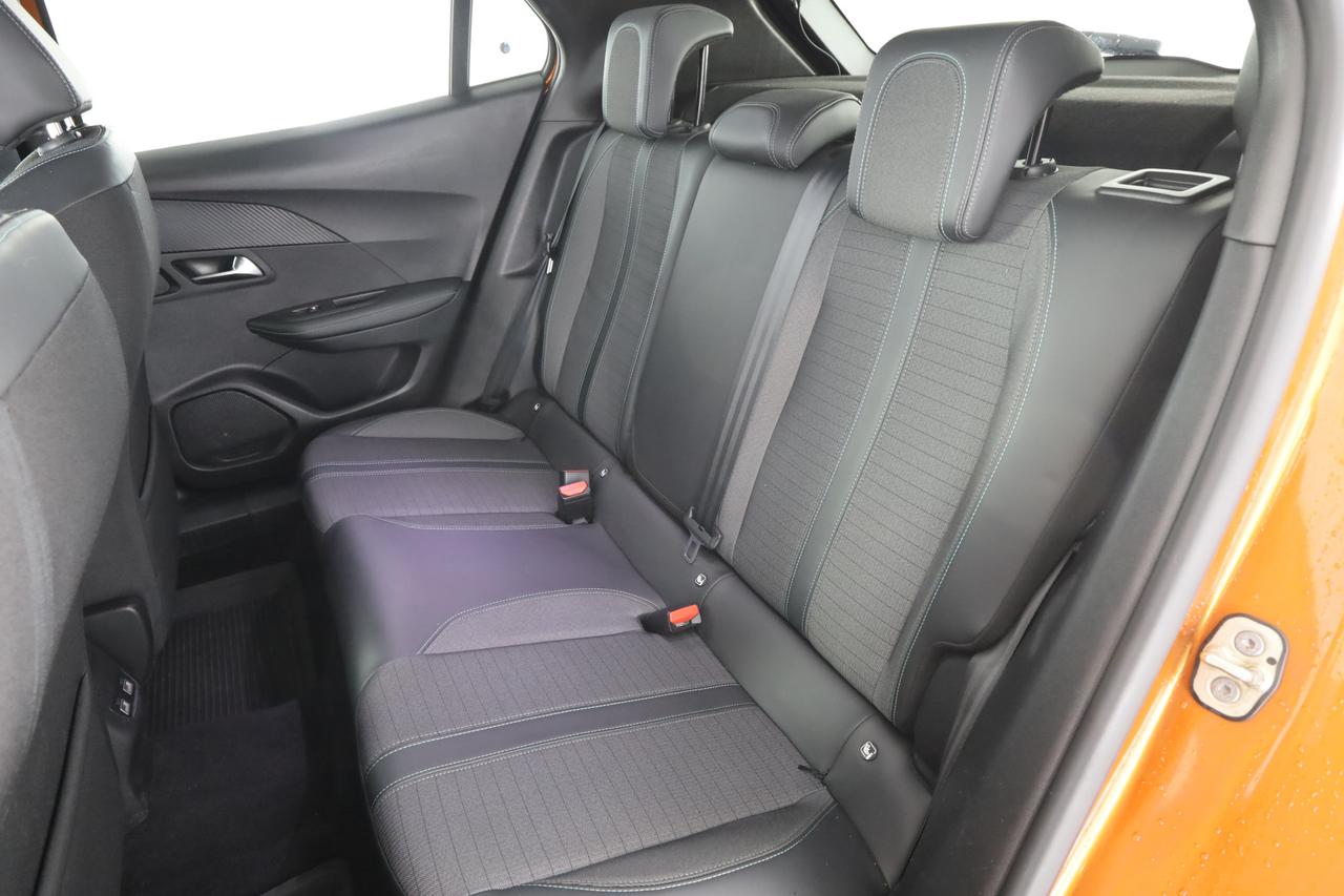 PEUGEOT 2008 2ª serie 2008 BlueHDi 130 S&S EAT8 Allure Pack