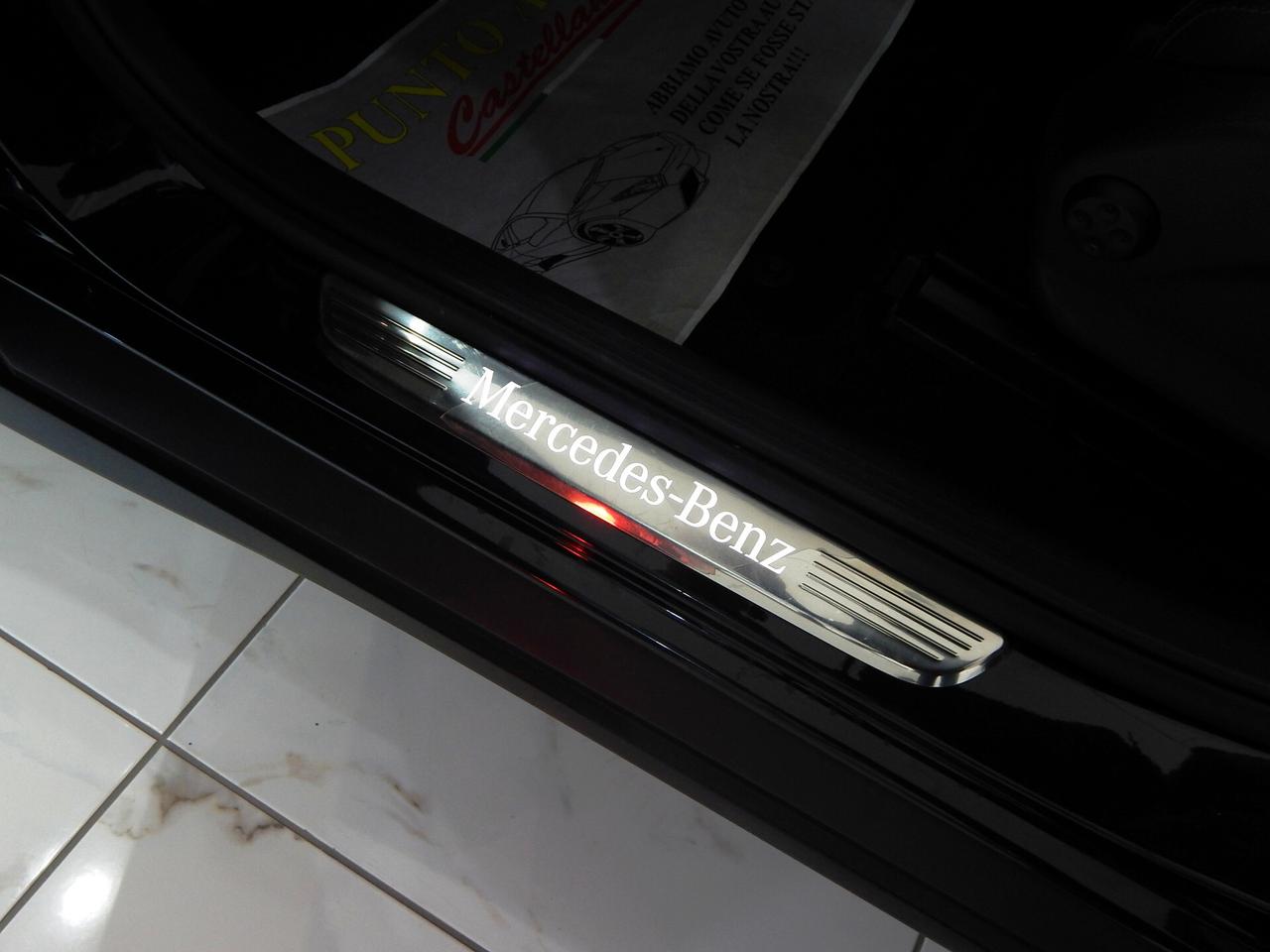 Mercedes-Benz GLC 220 d Premium AMG 4matic Aut. TETTO-NAVI-PELLE-PARK-LED
