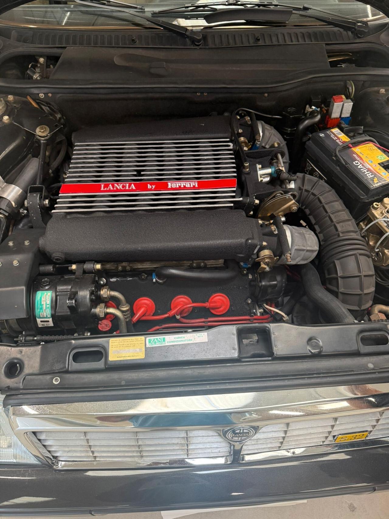 Lancia Thema Ferrari