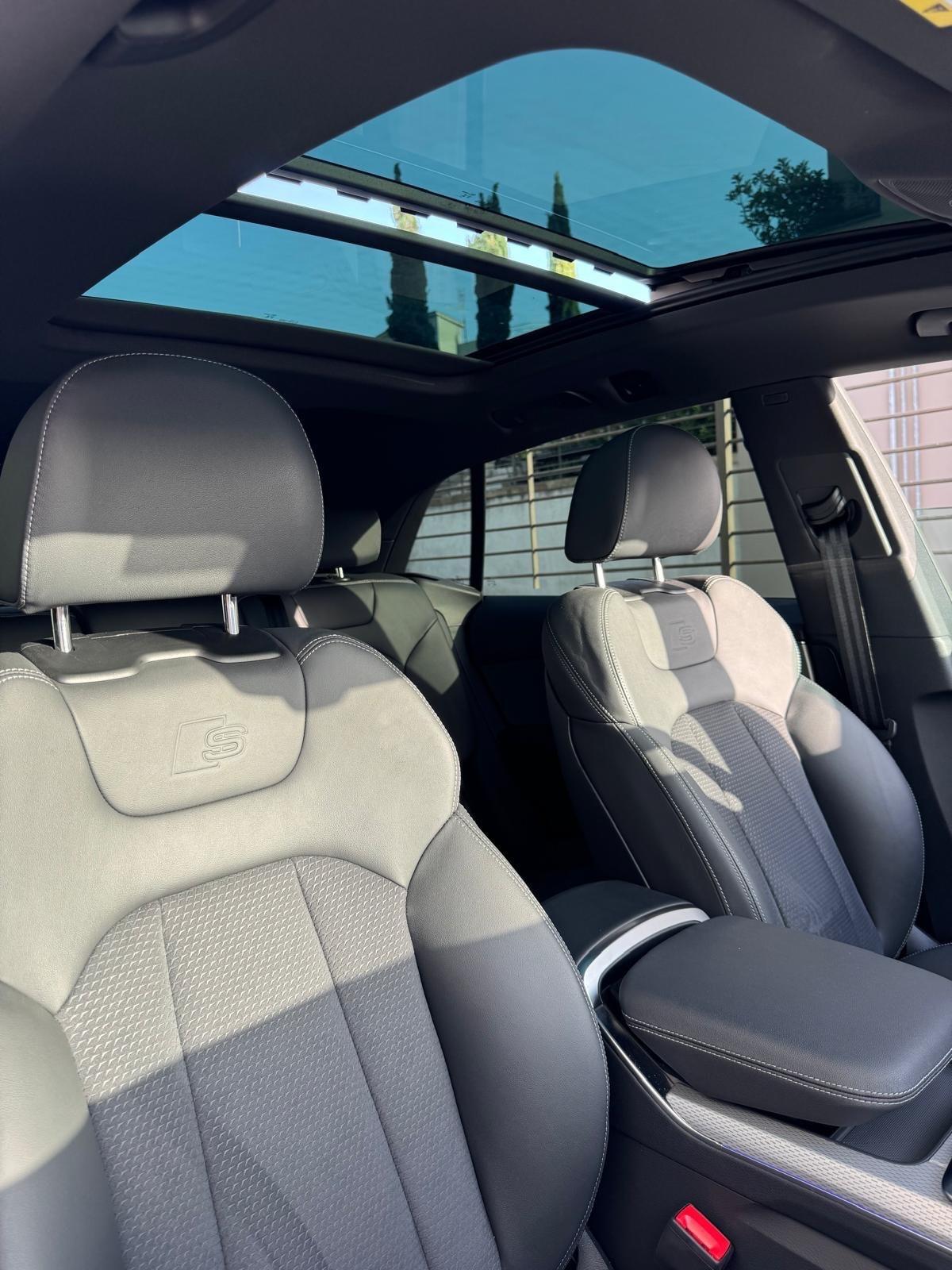 Audi Q8 SUV 45 TDI quattro tiptronic S line edition