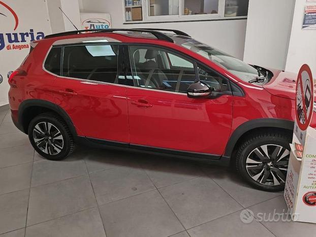 Peugeot 2008 BlueHDi 120 EAT6 S&S Allure AUTO...