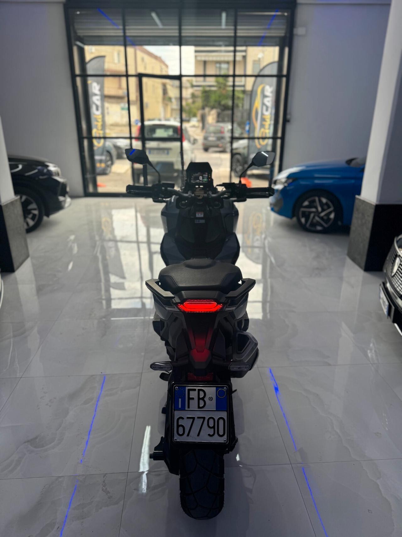 Honda X-ADV 750