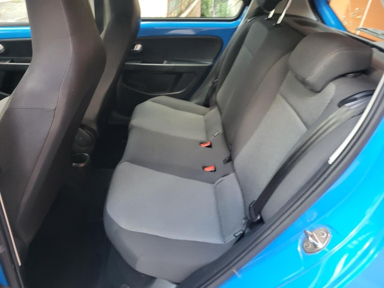 Volkswagen up! 1,0-UNICA PROPR-EURO 6-3 REVISIONI