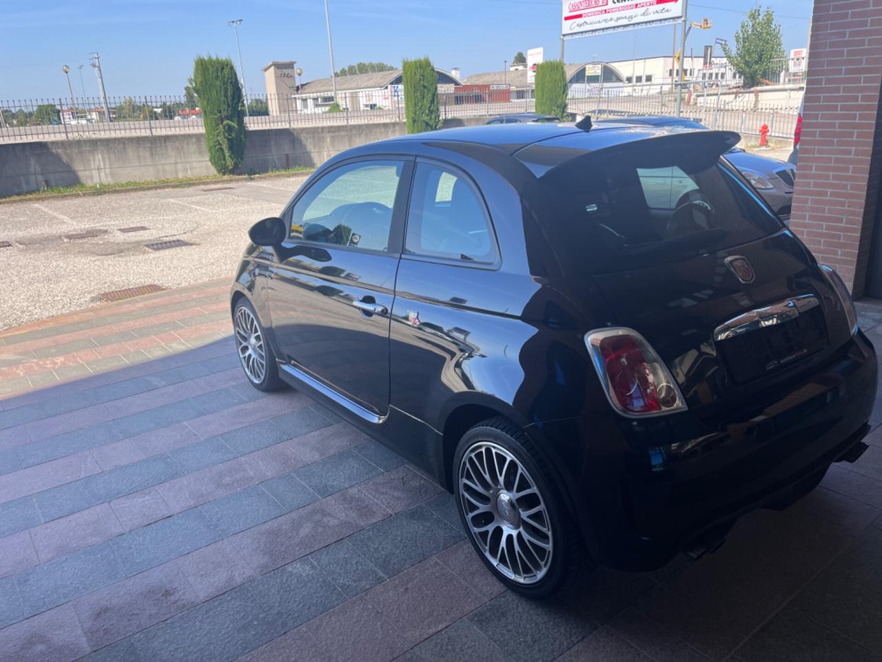 Abarth 500 1.4 Turbo T-Jet Custom