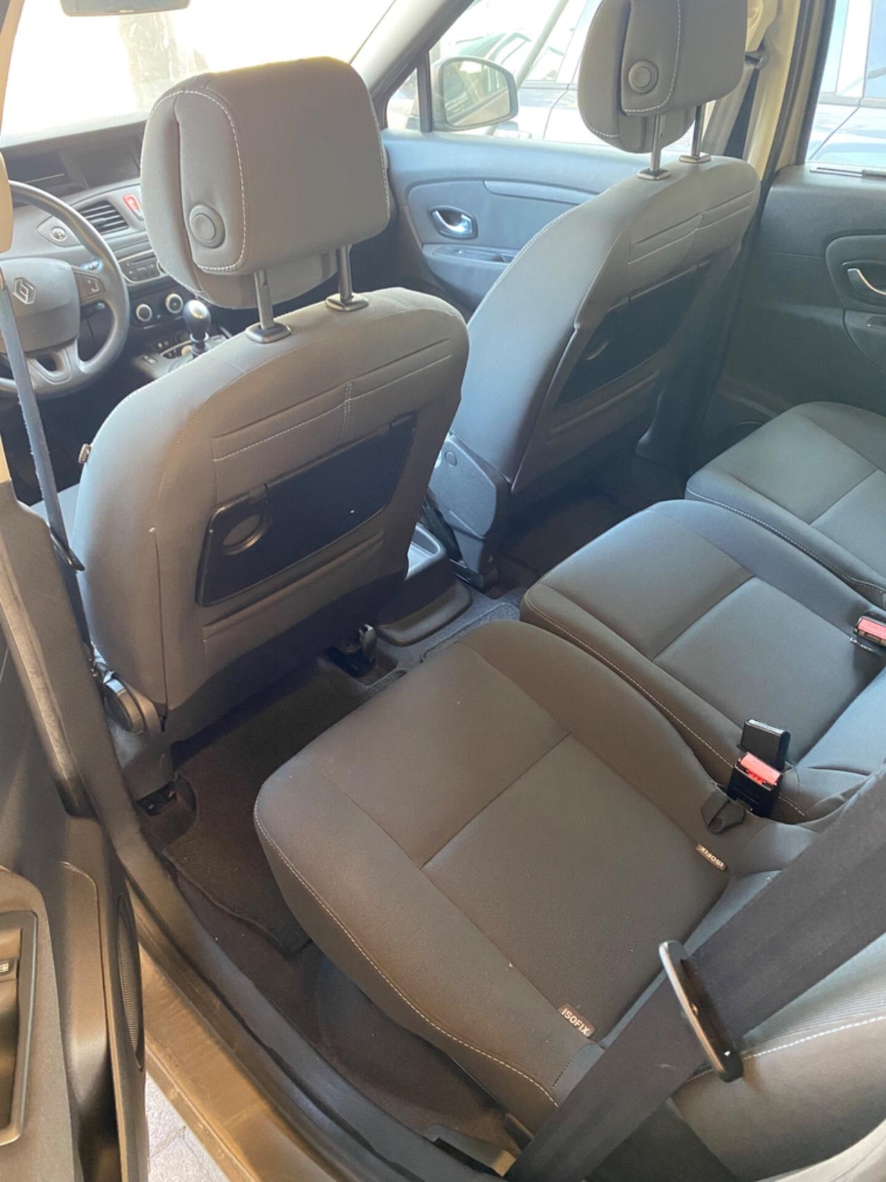 Renault Scenic Scénic X-Mod 1.5 dCi 110CV Luxe