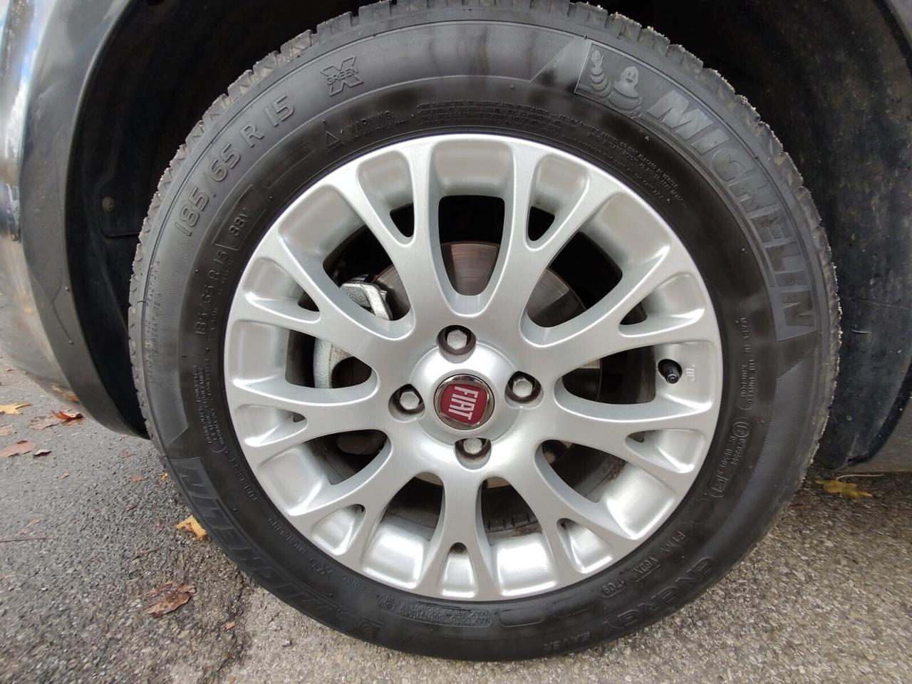 Fiat Punto Evo - EVO, 1.4 M. AIR 16V, 5 PORTE S&S EMOTION, GANCIO TRAINO, CON SOLO 27.000KM, OK NEOPATENTATI, GARANZIA L.12 MESI