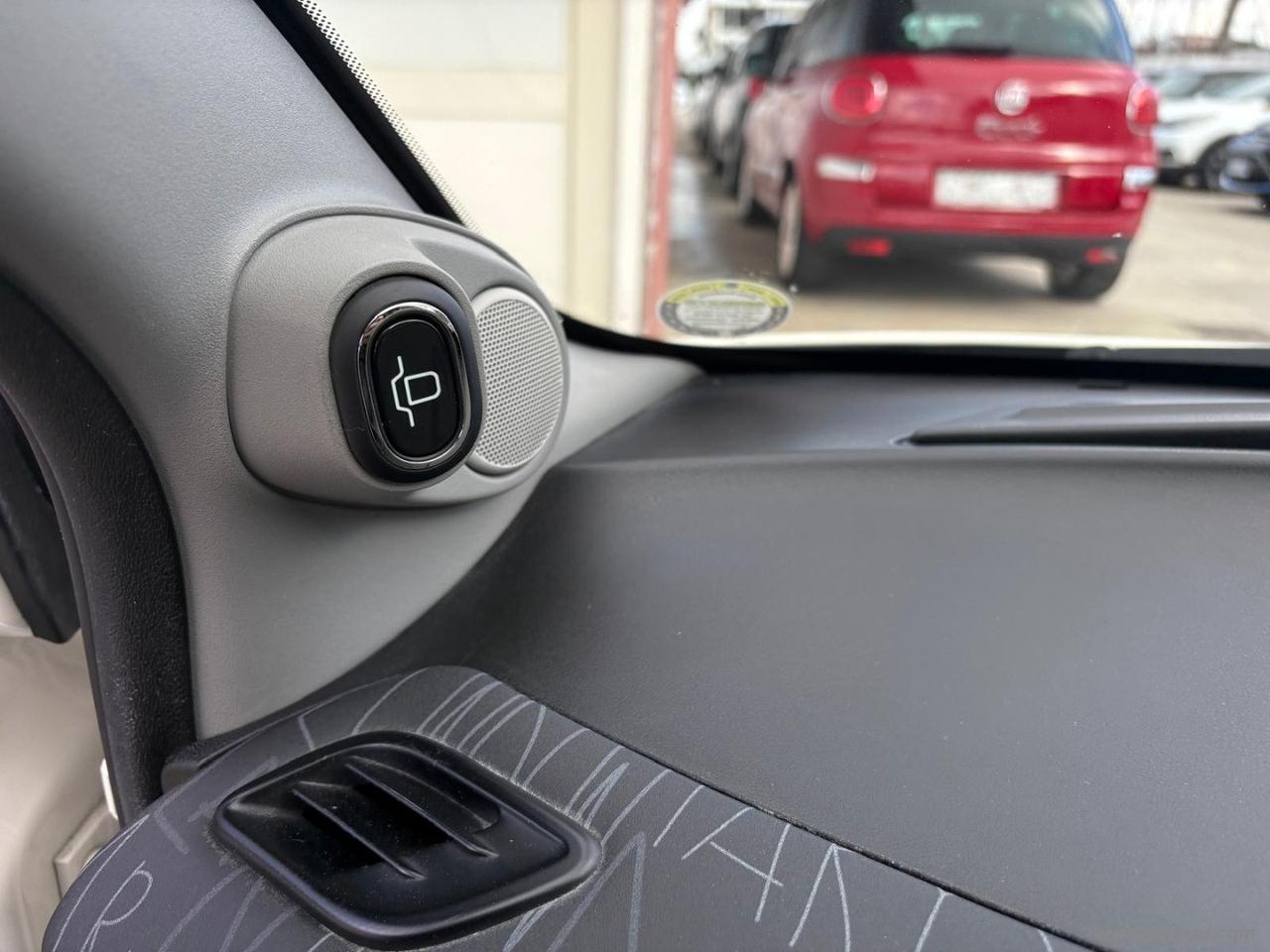 LANCIA Ypsilon 1.2 69 CV 5p. GPL Ecochic Ele. ELEFANTINO ROSA