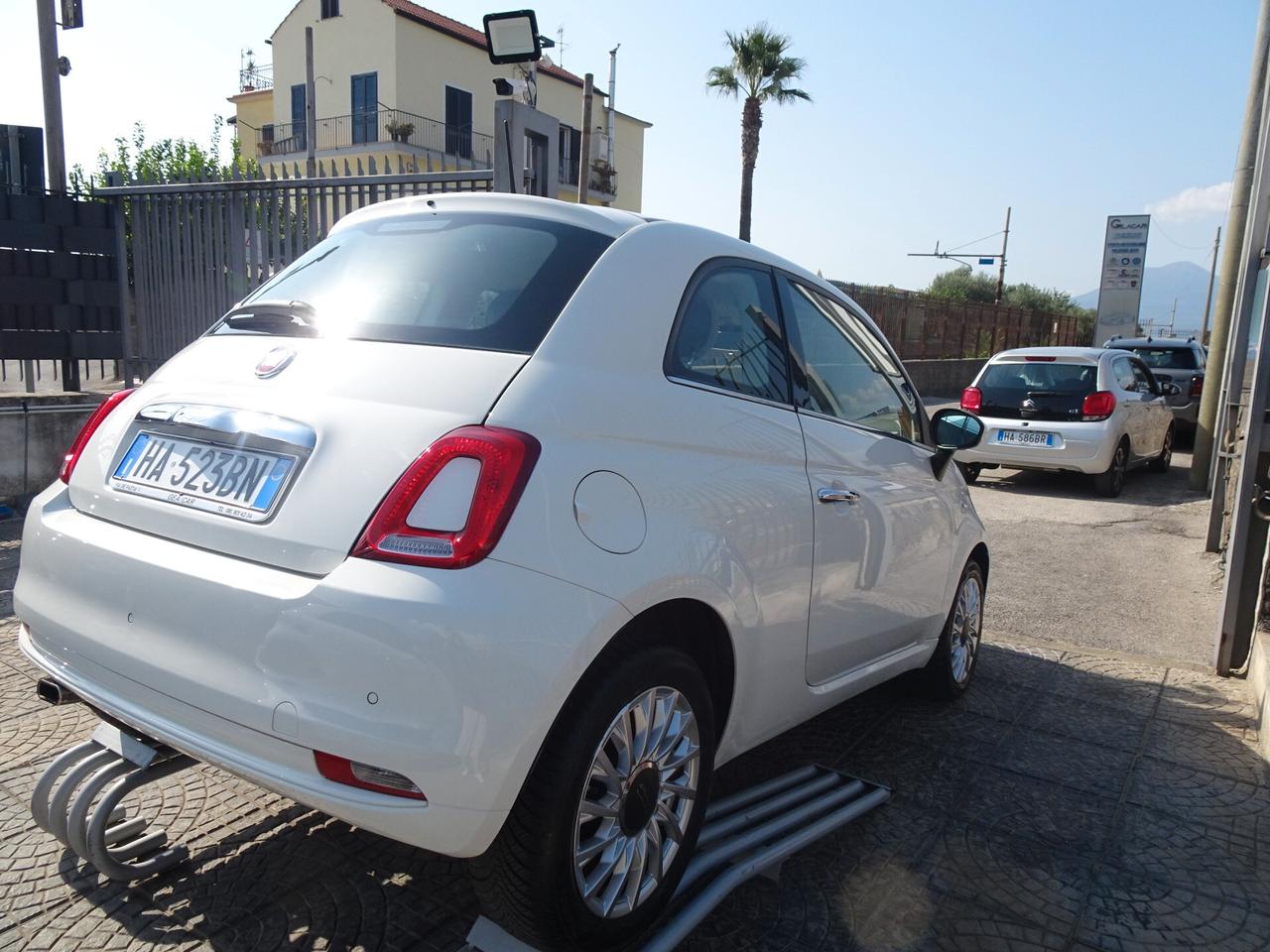 Fiat 500 MODELLO LOUNGE