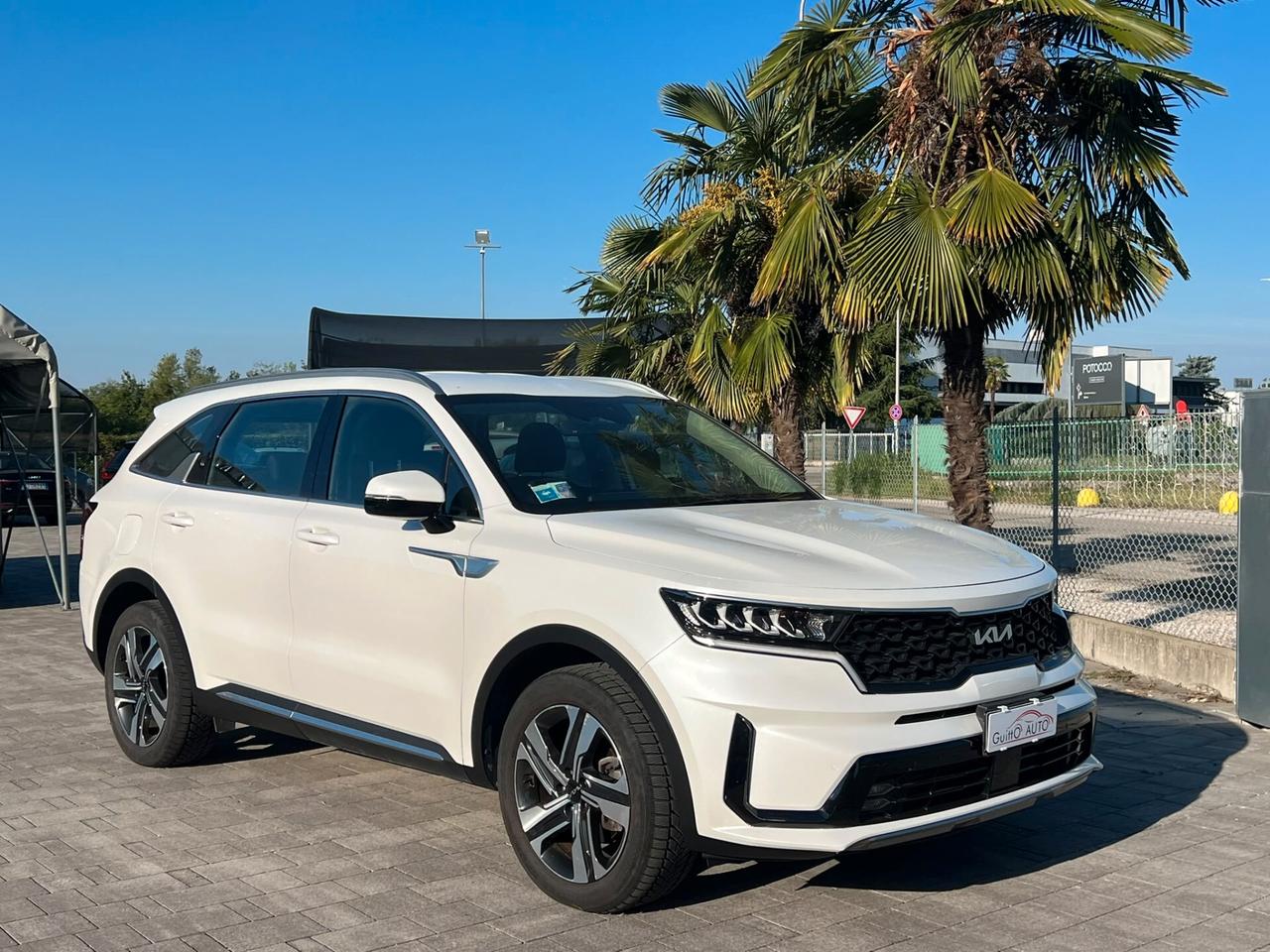 Kia Sorento 1.6 T-GDi PHEV AT6 4WD Business