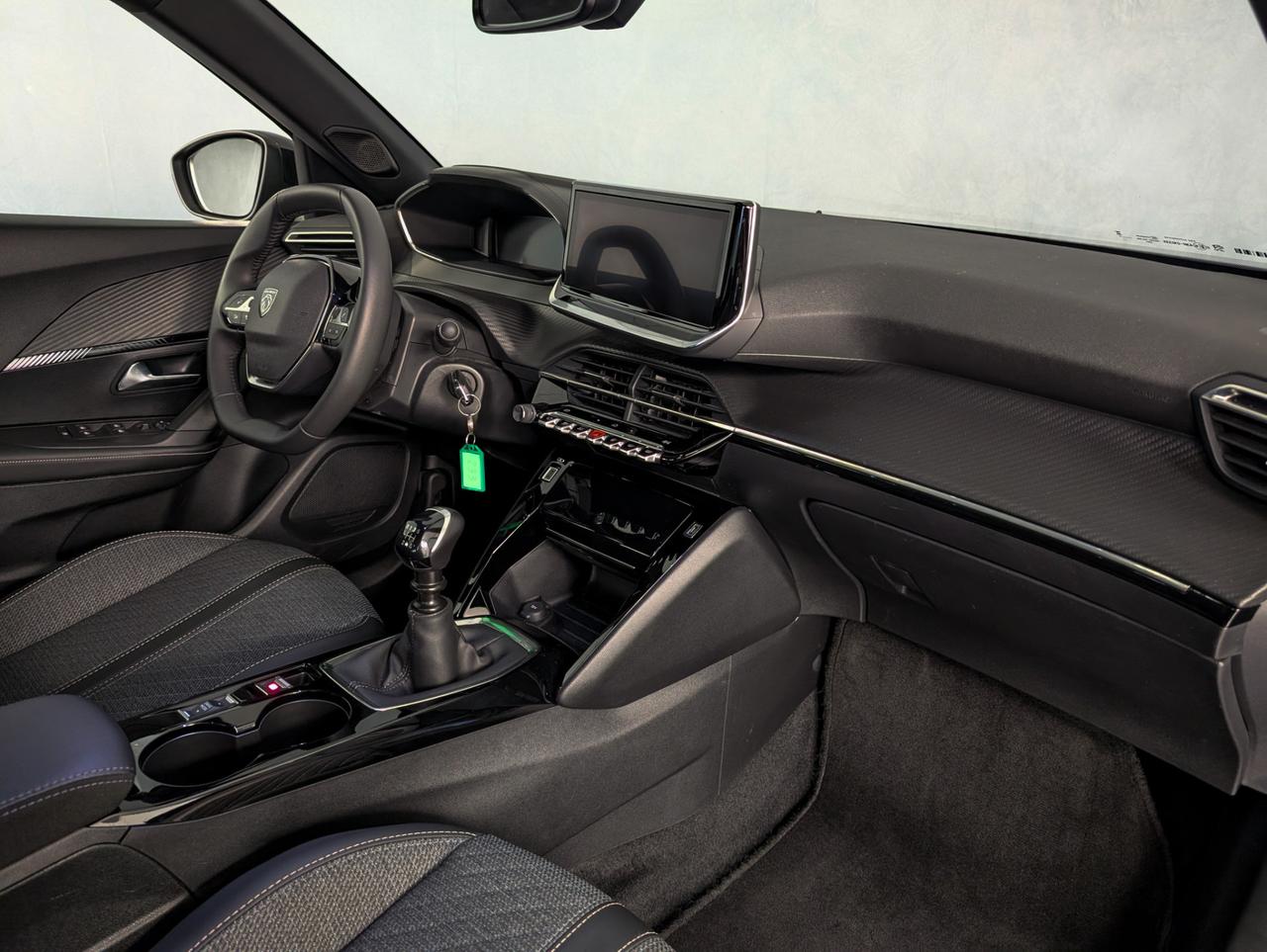 Peugeot 2008 1.2 puretech 100cv Allure