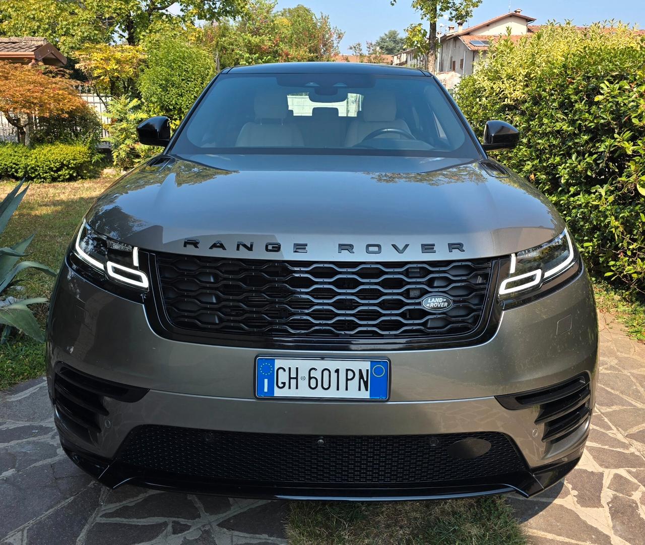 Land Rover Range Velar 2.0D I4 204 CV R-Dynamic HSE