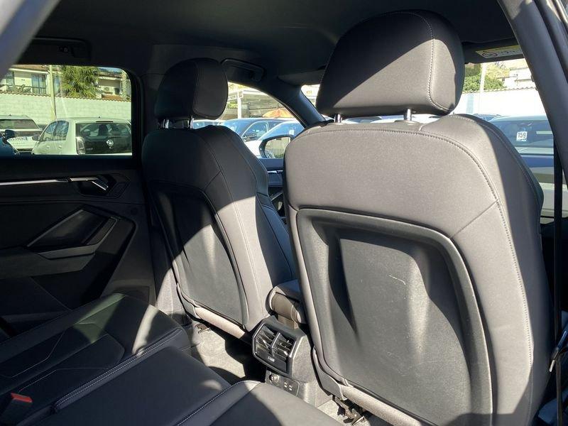 Audi Q3 SPB S Line interno ed esterno 2.0 TDI 150CV S-Tronic quattro 35