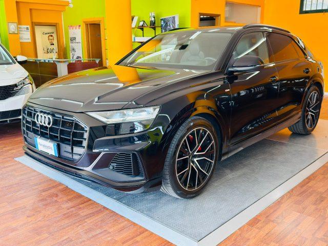 AUDI Q8 50 TDI 286 CV quattro tiptronic Sport Pack S-Line