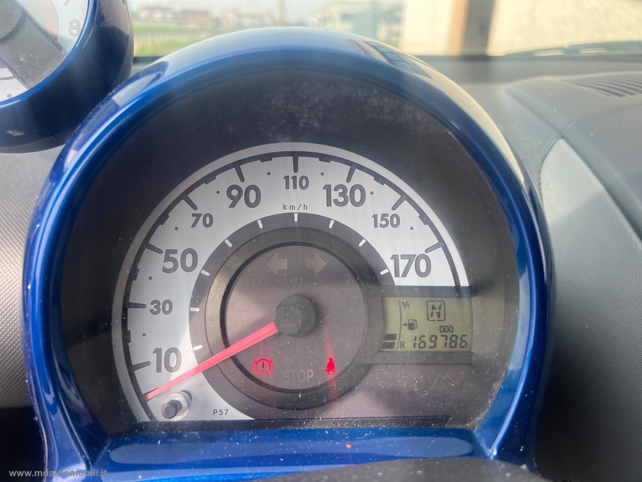 TOYOTA Aygo 1.0 VVT-i 3p. Blue AUTOMATICA