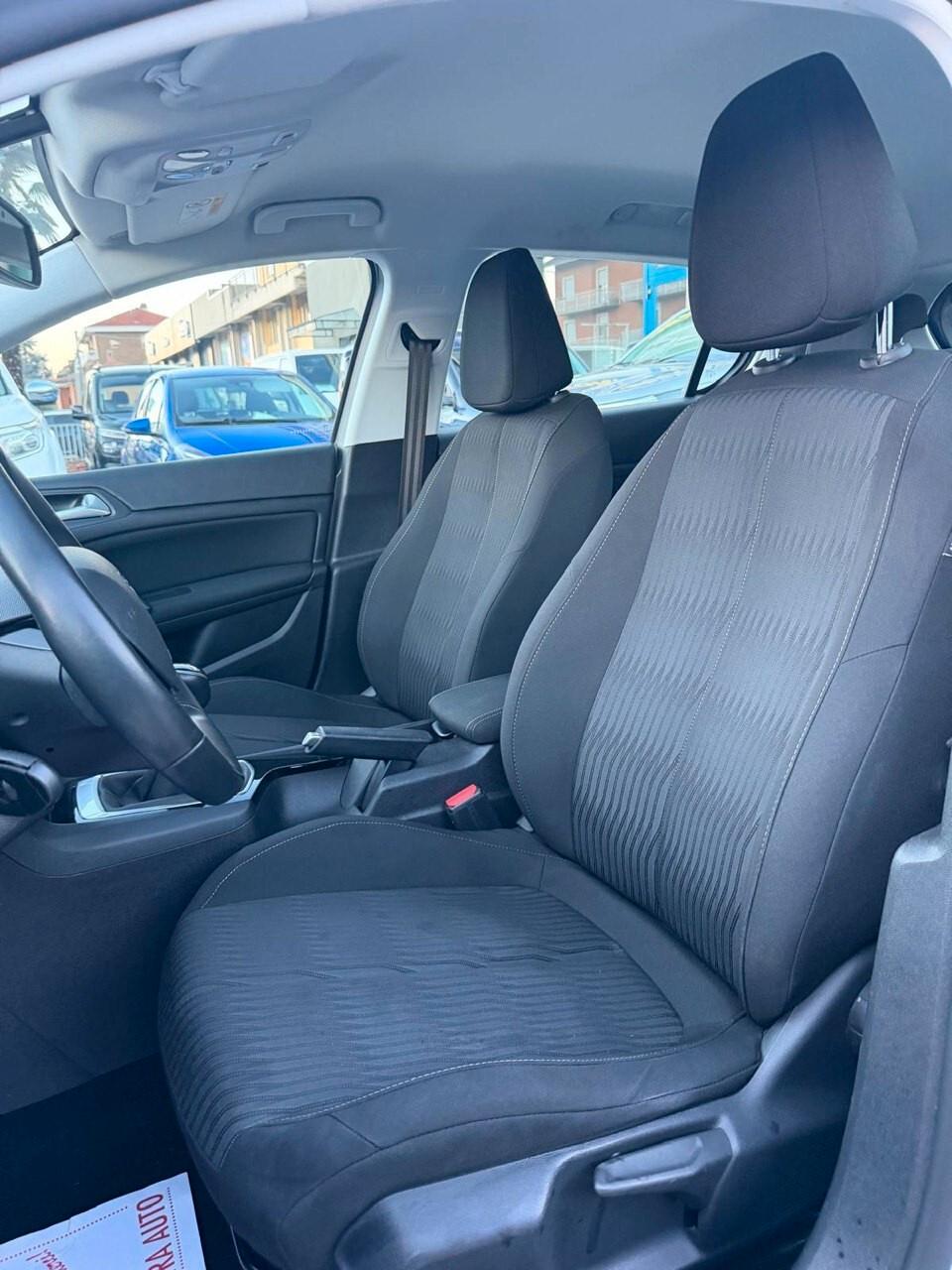 Peugeot 308 PureTech Turbo 130 S&S Active Pack