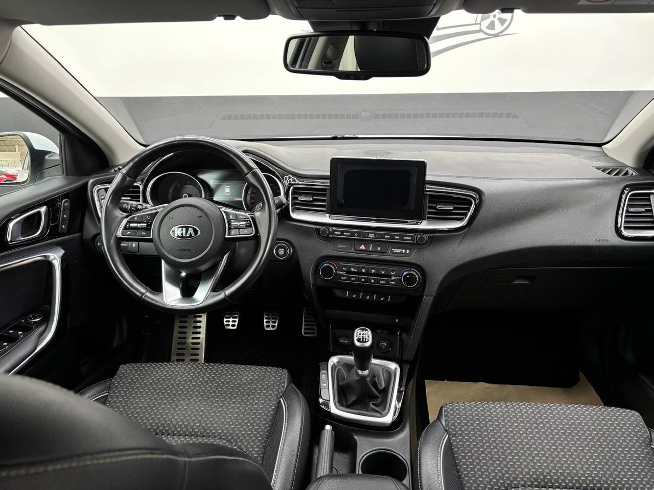 Kia Ceed 1.6 CRDi 136 CV 5p. Evolution