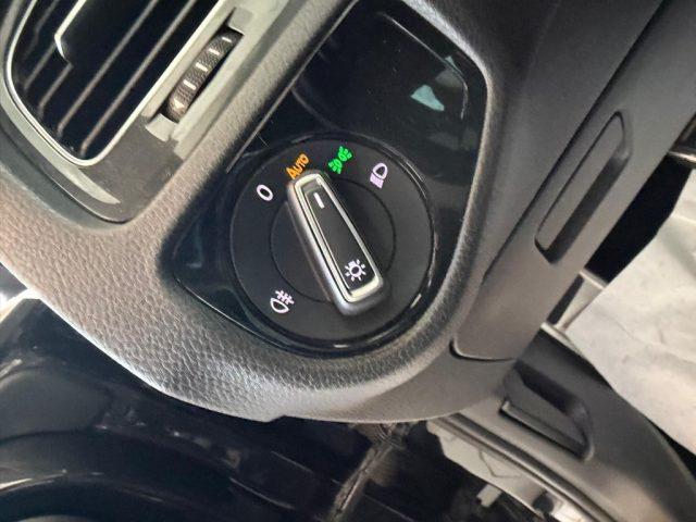 VOLKSWAGEN Golf R 2.0 DSG 5p. //TETTO//SERVICE VW//