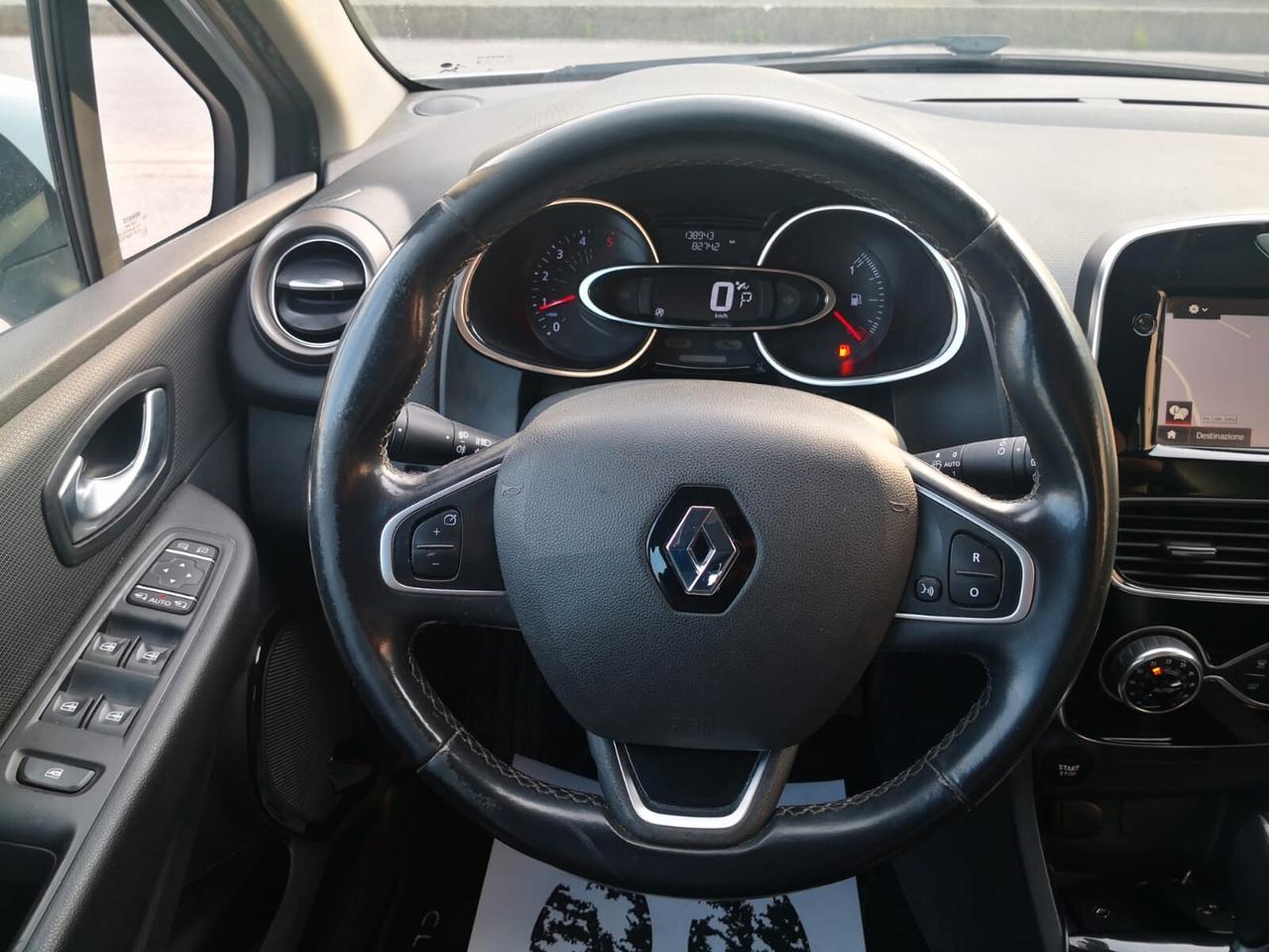 Renault Clio dCi 8V 90CV EDC Start&Stop 5 porte Energy Intens