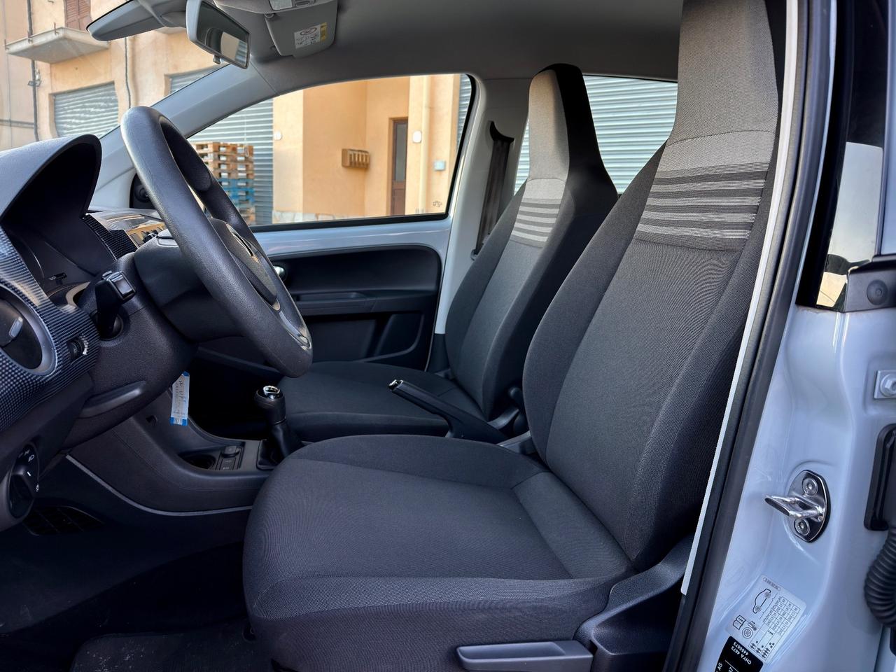 Volkswagen up! 1.0 75 CV 5p. NEOPATENTATI