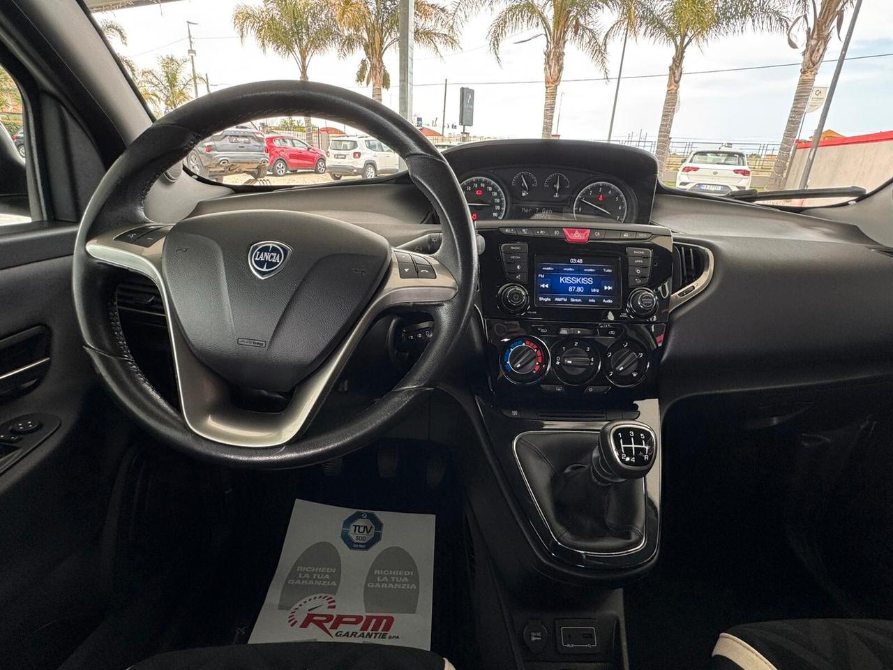 Lancia Ypsilon 1.2 69 CV 5 porte Gold