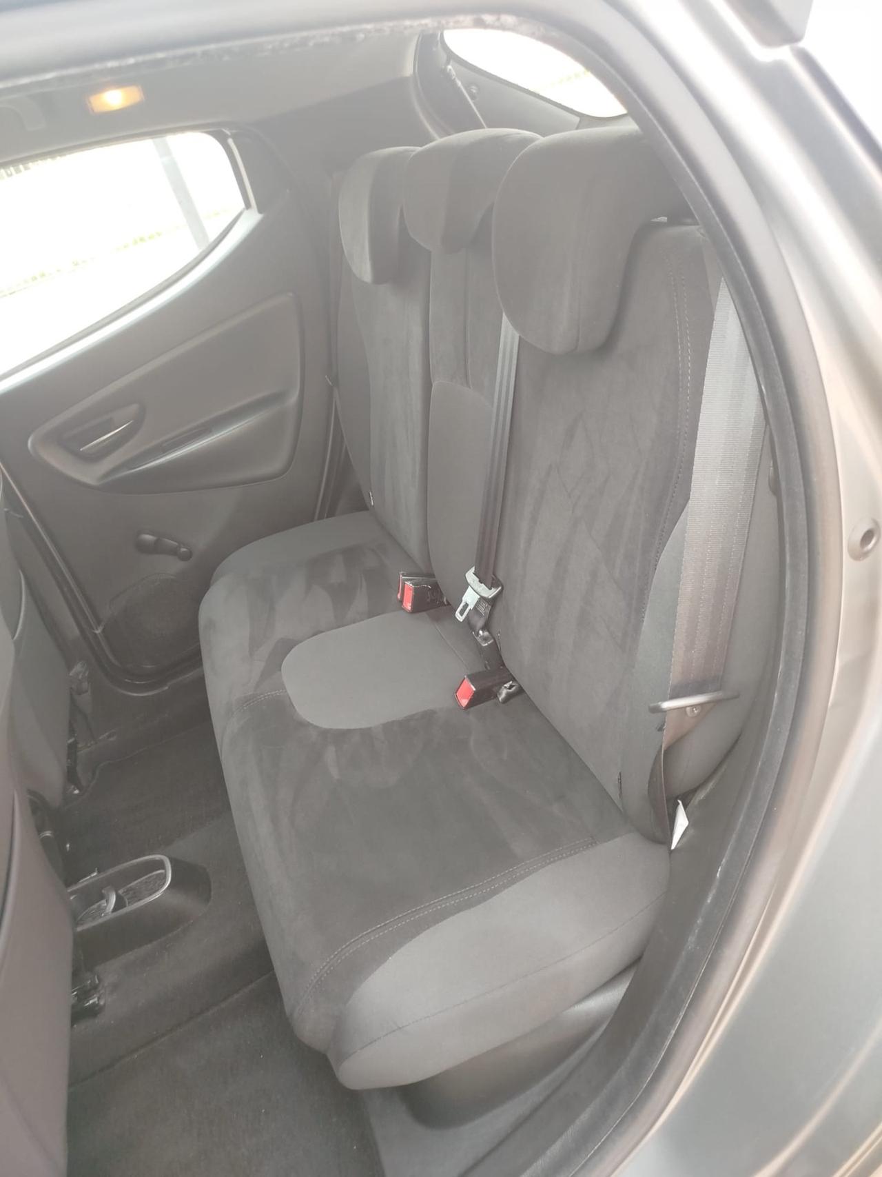 Lancia Ypsilon 1.2 69 CV 5 porte GPL Ecochic Gold