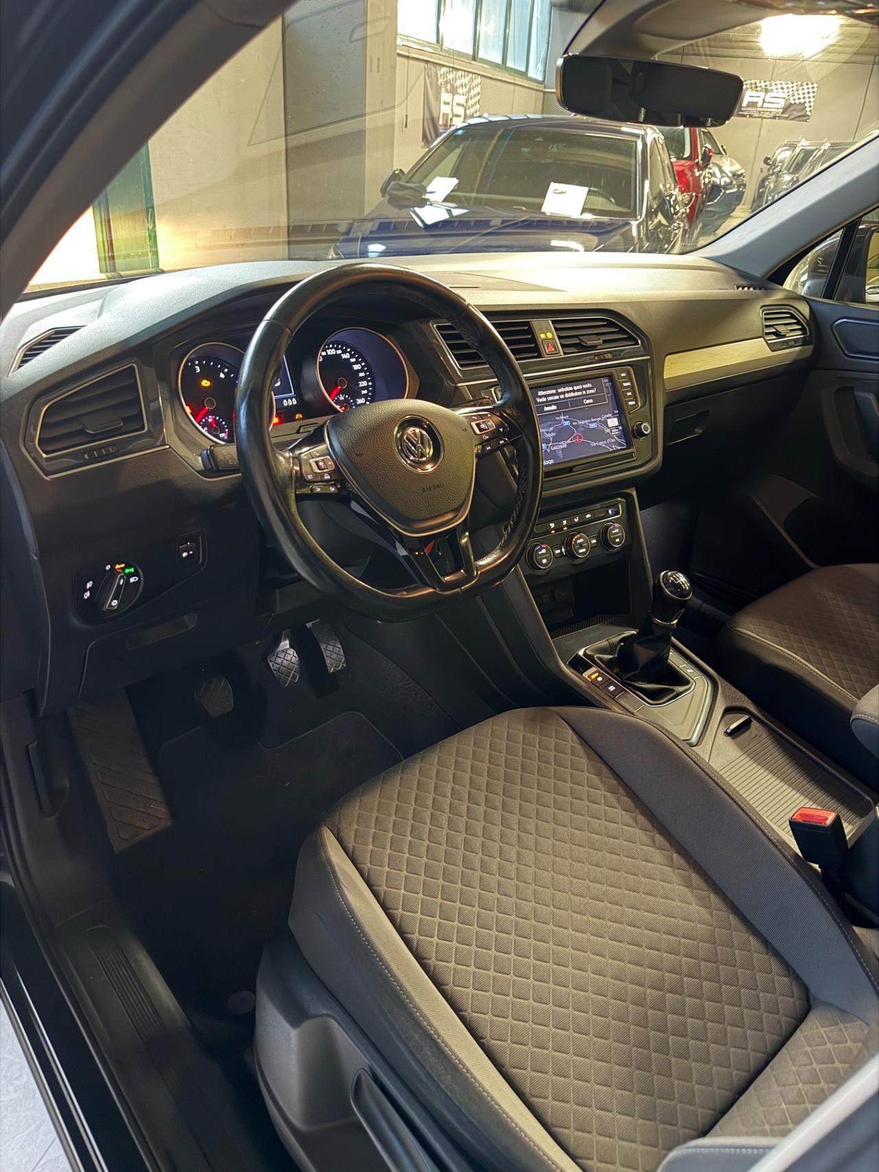Volkswagen TIGUAN 1.6 TDI EU6B KMCERT GARANZ UNICOPR