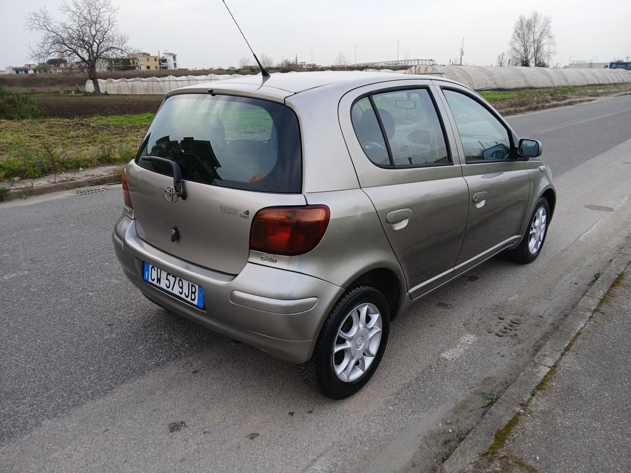 Toyota Yaris 1.4 tdi D-4D 5 porte INTROVABILE