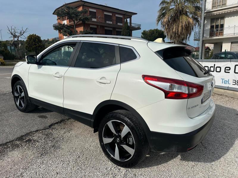 Nissan Qashqai 1.6 dci N-Vision 2wd 130cv
