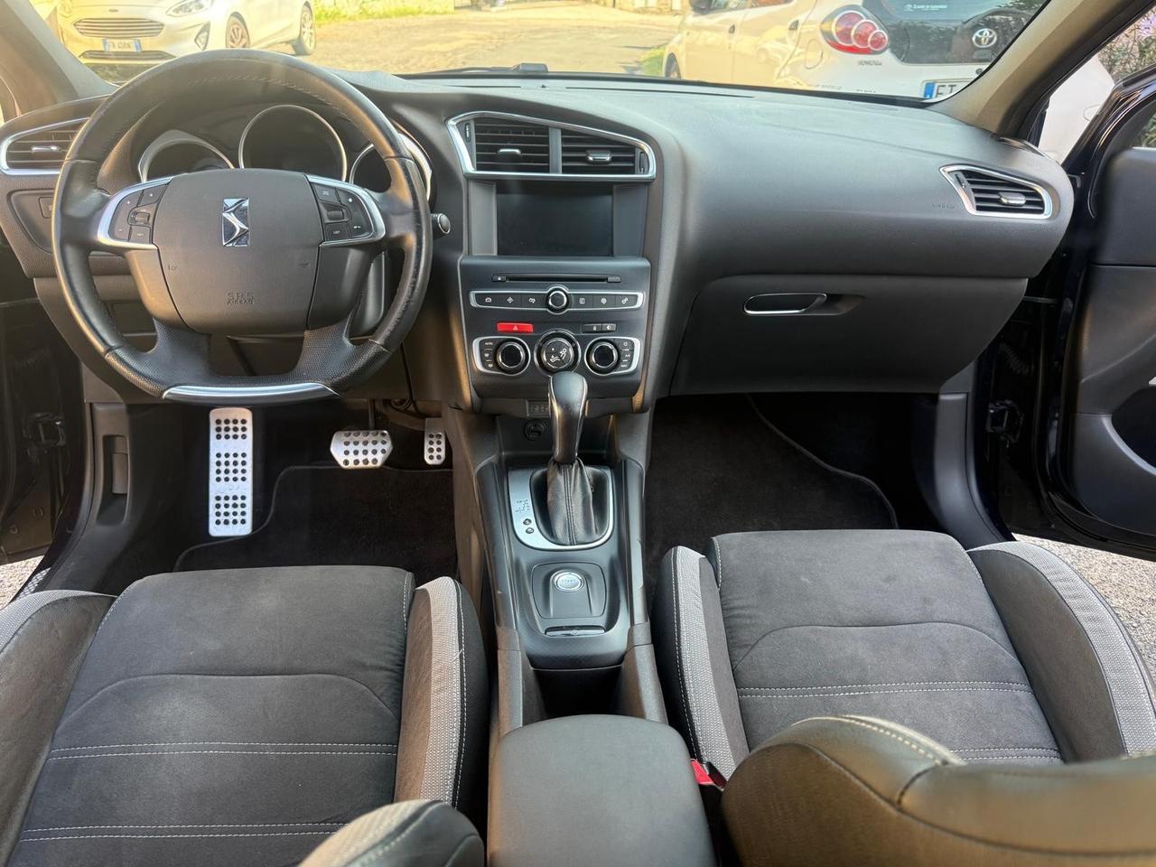 Citroen C4 DS4. BlueHDi 110 S&S Shine
