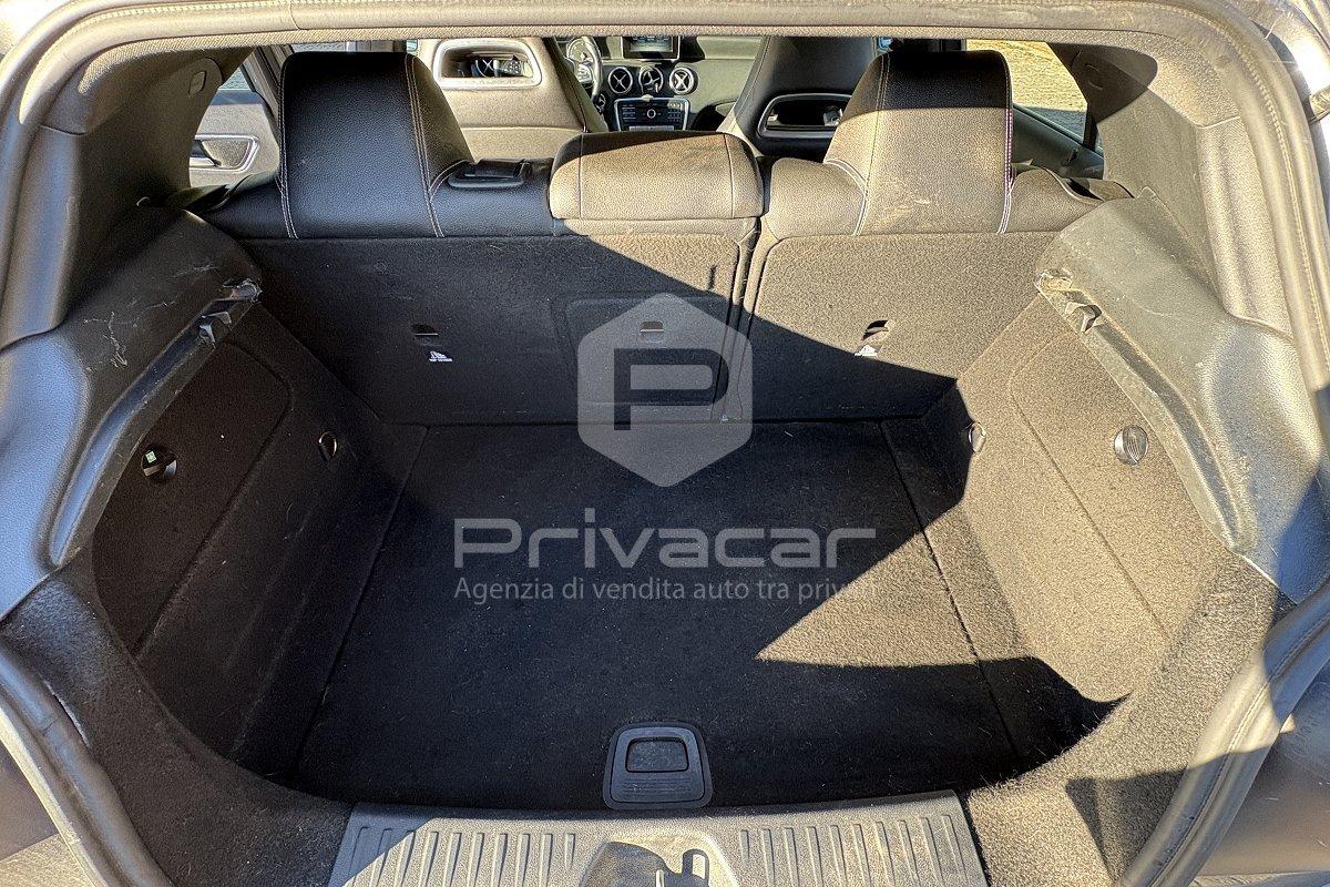 MERCEDES A 180 d Automatic Business