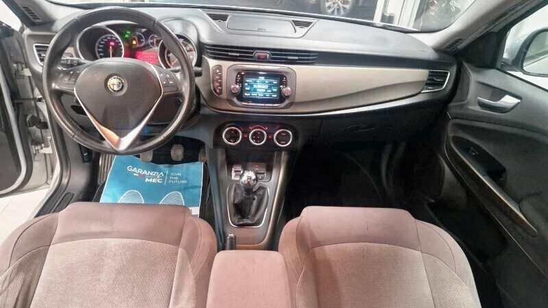 Alfa Romeo Giulietta 1.6 JTDm-2 105 CV Distinctive