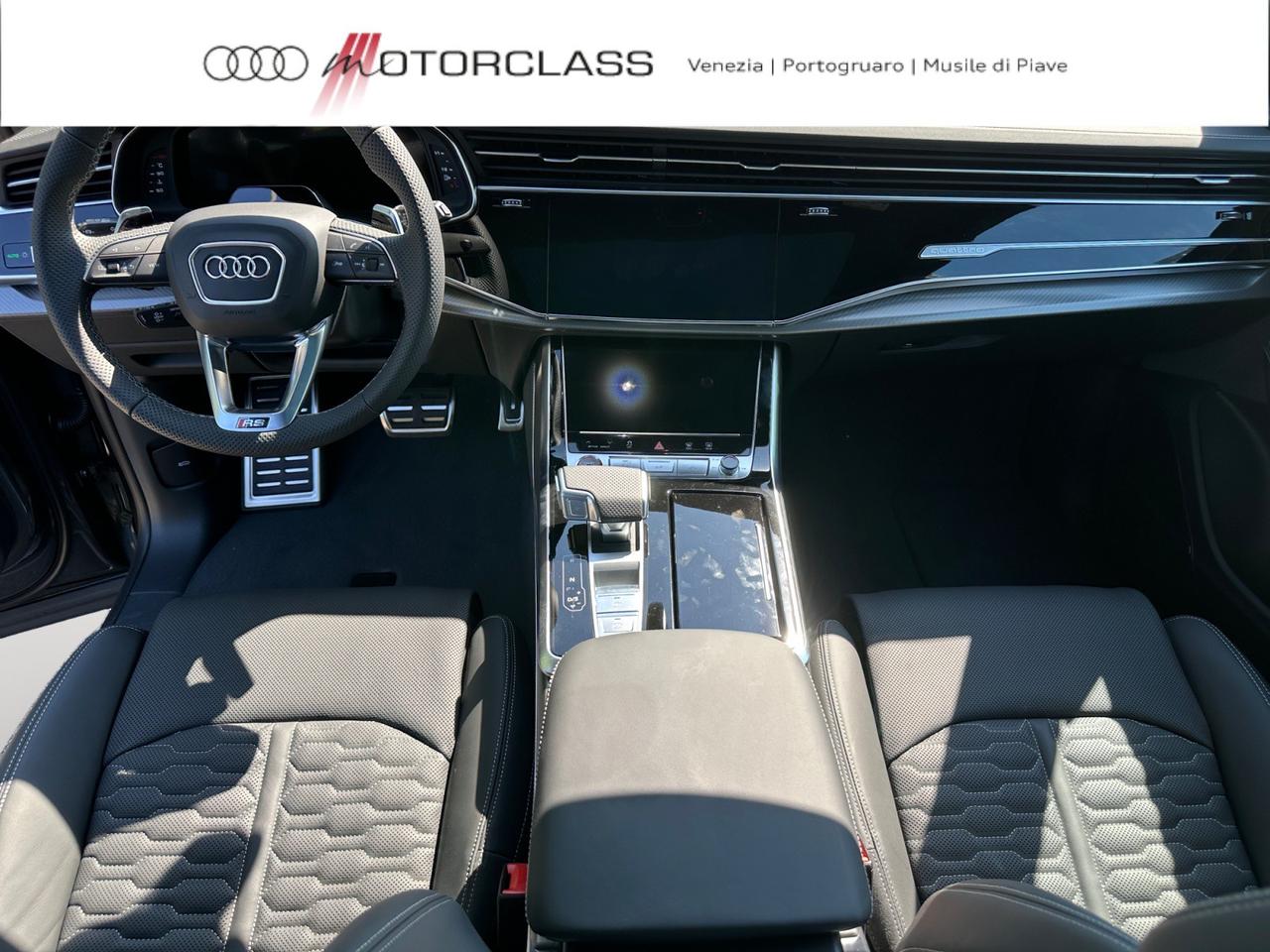 Audi RSQ8 rs 4.0 v8 mhev 48v 640cv performance tiptronic
