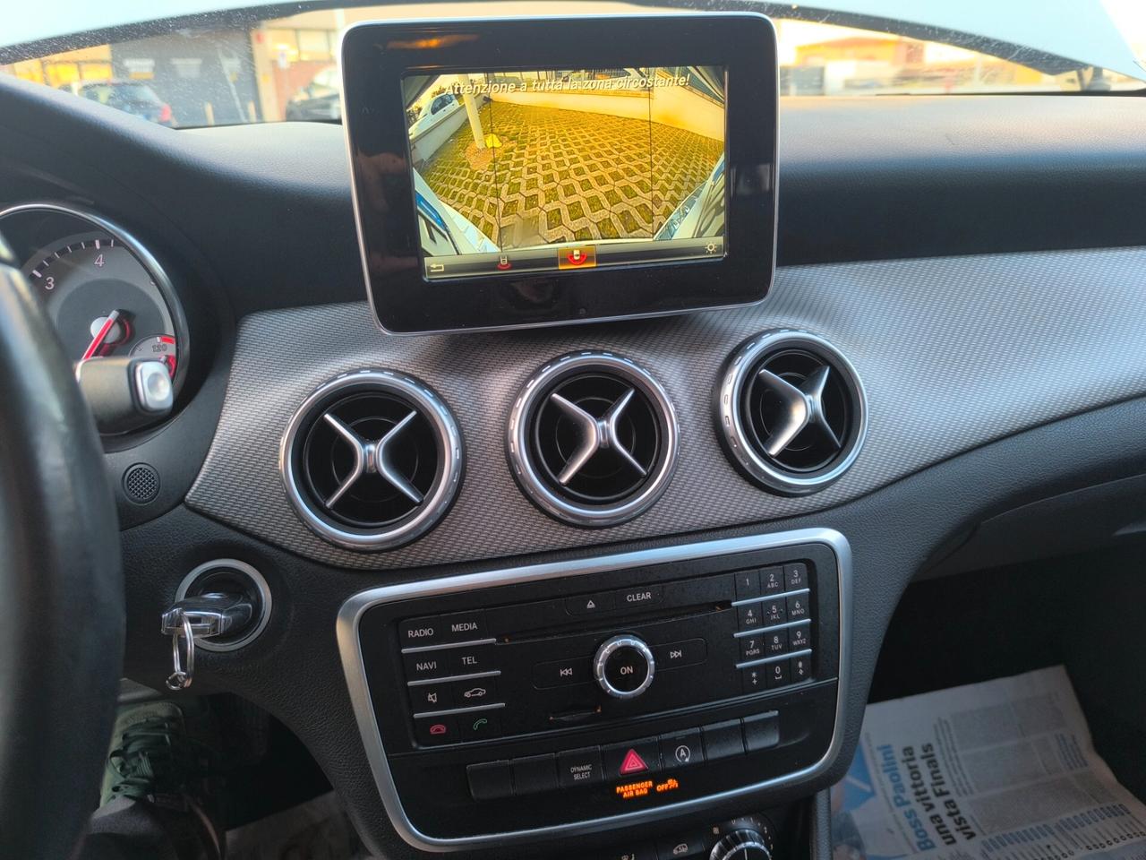 MERCEDES GLA SPORT 180 CDI AUTOMATICO DUE PROPIETARI