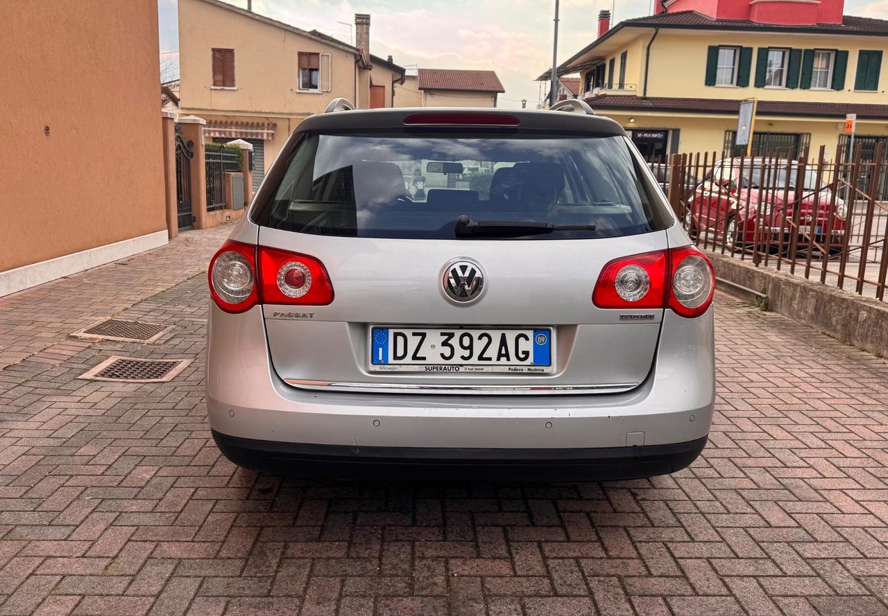Volkswagen Passat 1.4 Benzina - Metano