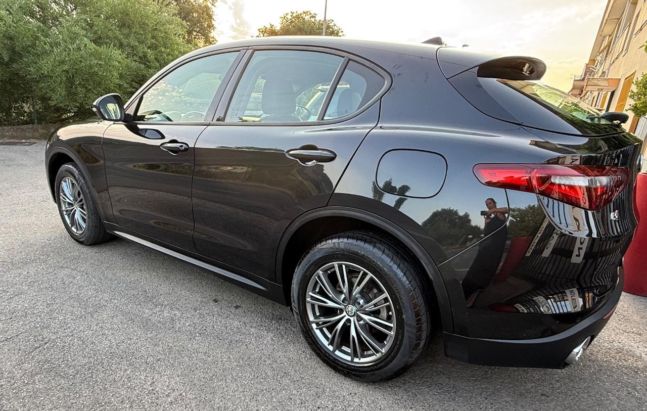 Alfa Romeo Stelvio 2.2 t Super Q4 210cv auto