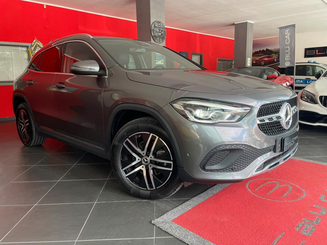 MERCEDES GLA 200d SPORT 150cv AUT