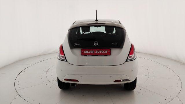 LANCIA Ypsilon 1.0 FireFly 5 porte S&S Hybrid Ecochic Gold