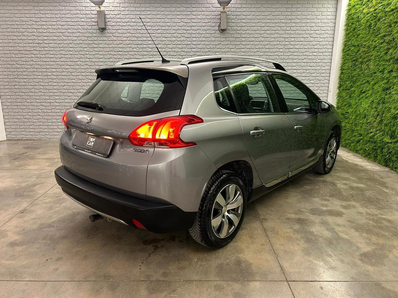Peugeot 2008 PureTech 82 ETG5 S&S Allure