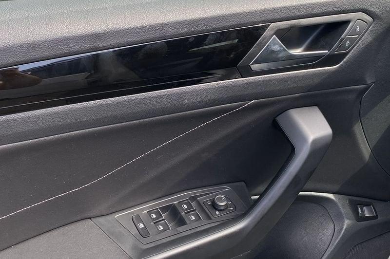 Volkswagen T-Roc R-Line 1.5 TSI 150CV DSG