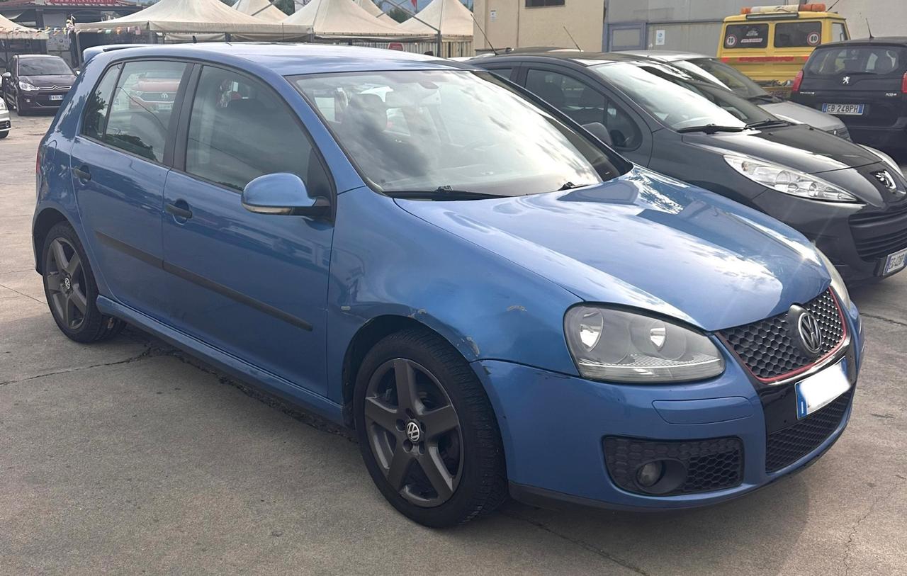 Volkswagen Golf 5 1.9 TDI 105cv 5p. SPORTLine