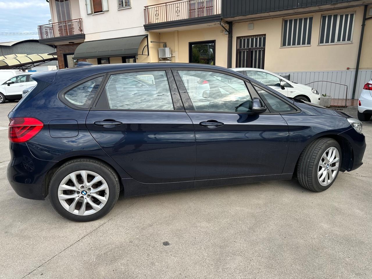 Bmw 216 216d Active Tourer Advantage