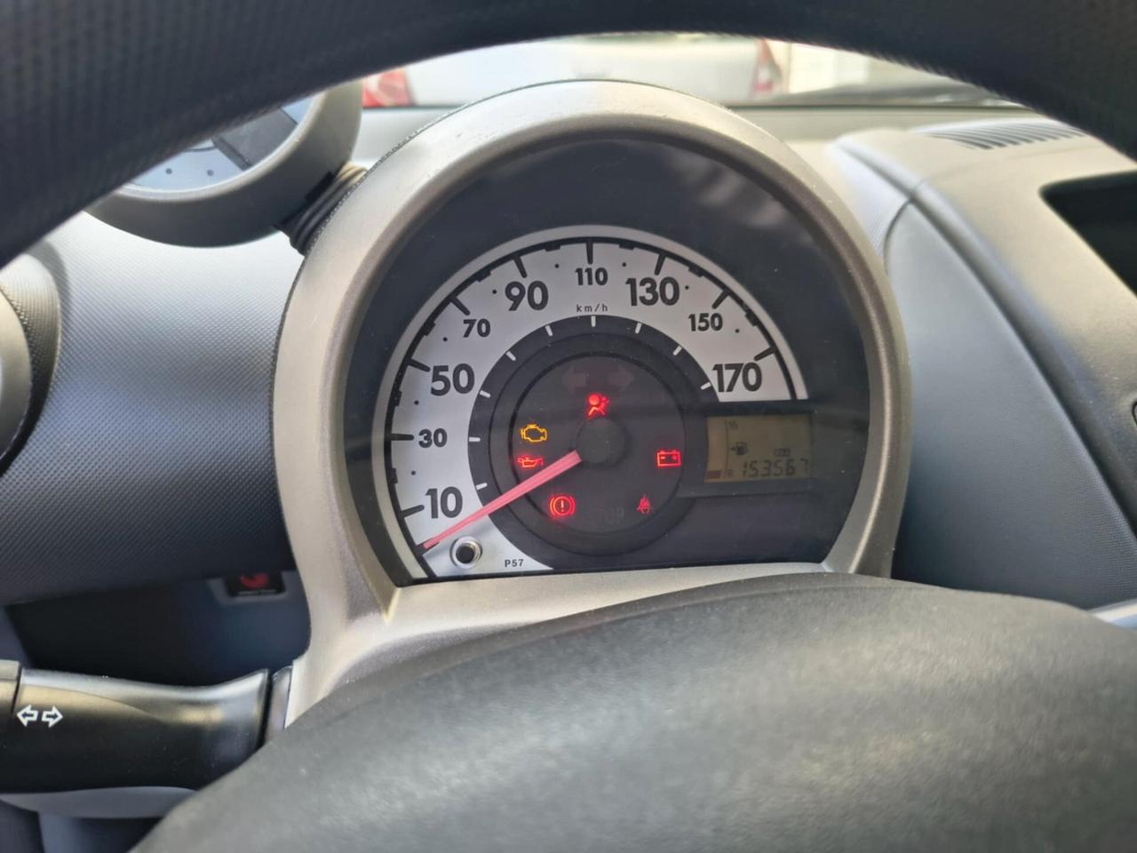 Toyota Aygo 1.0 12V VVT-i 5 porte Sol