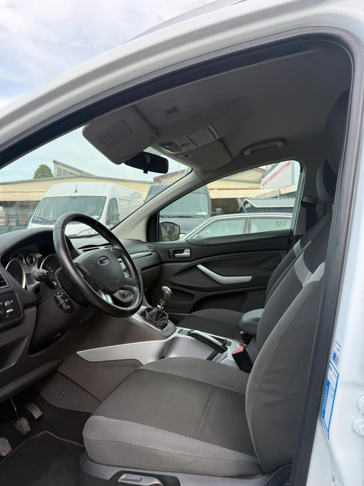 Ford Kuga Kuga+ 2.0 TDCi 140 CV 2WD DPF