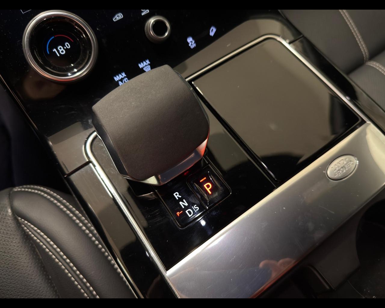 LAND ROVER Range Rover Velar - Range Rover Velar 2.0D I4 204 CV R-Dynamic S