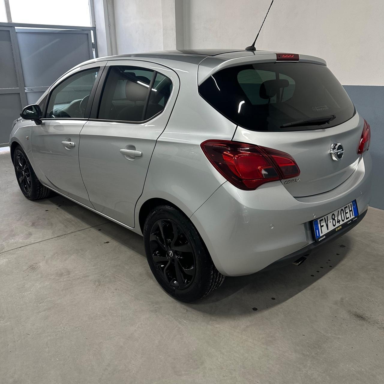 Opel Corsa 1.4 5 porte Innovation